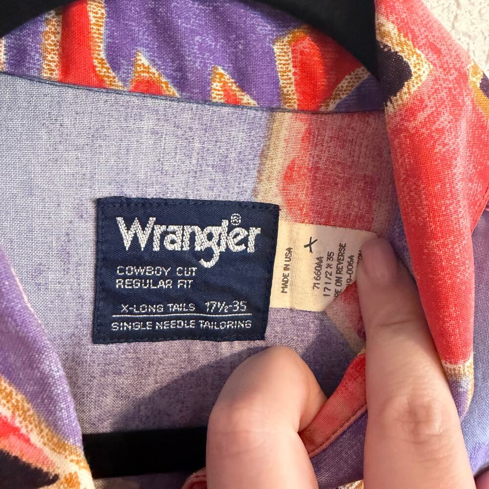 Wrangler Vintage 90s Long Sleeve Aztec Print Western Button Up Shirt Size - Picture 4 of 5